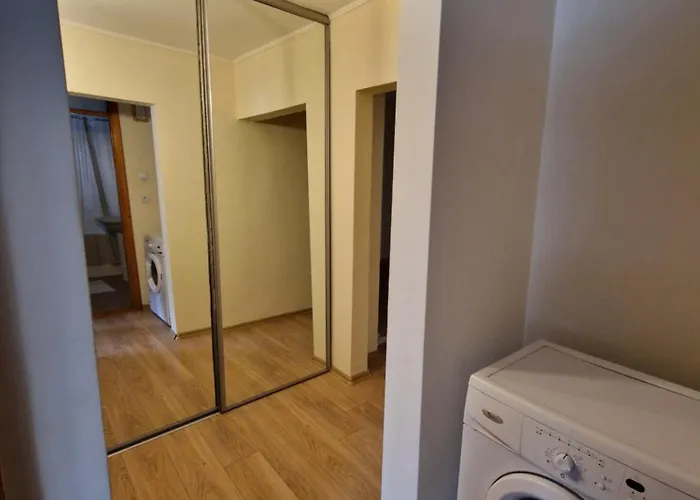 アパート Apartment Central